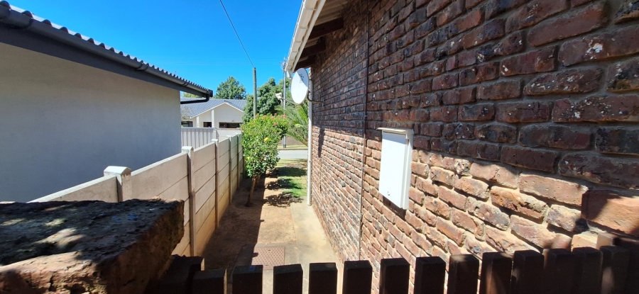 4 Bedroom Property for Sale in Riversdale Western Cape